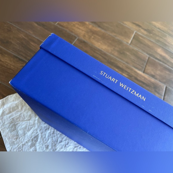 Authentic Stuart Weitzman dust box+bonus "shopping bag" - Picture 9 of 16